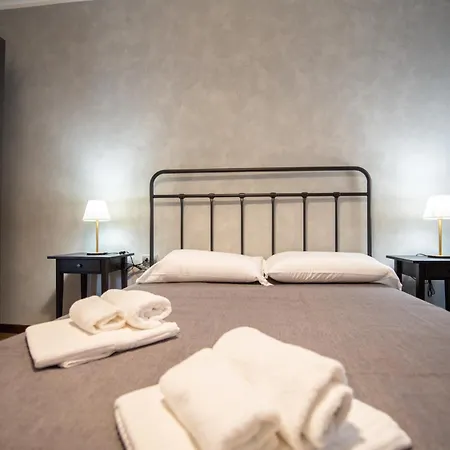 Moderno Bilocale Vicino Ospedale L Rubini 19 Living Apartment Parma